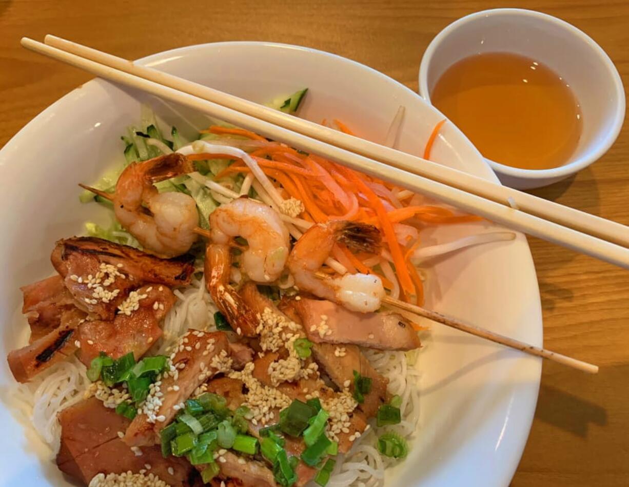 Grilled Chicken and Shrimp Vermicelli at Pho Vi Van.