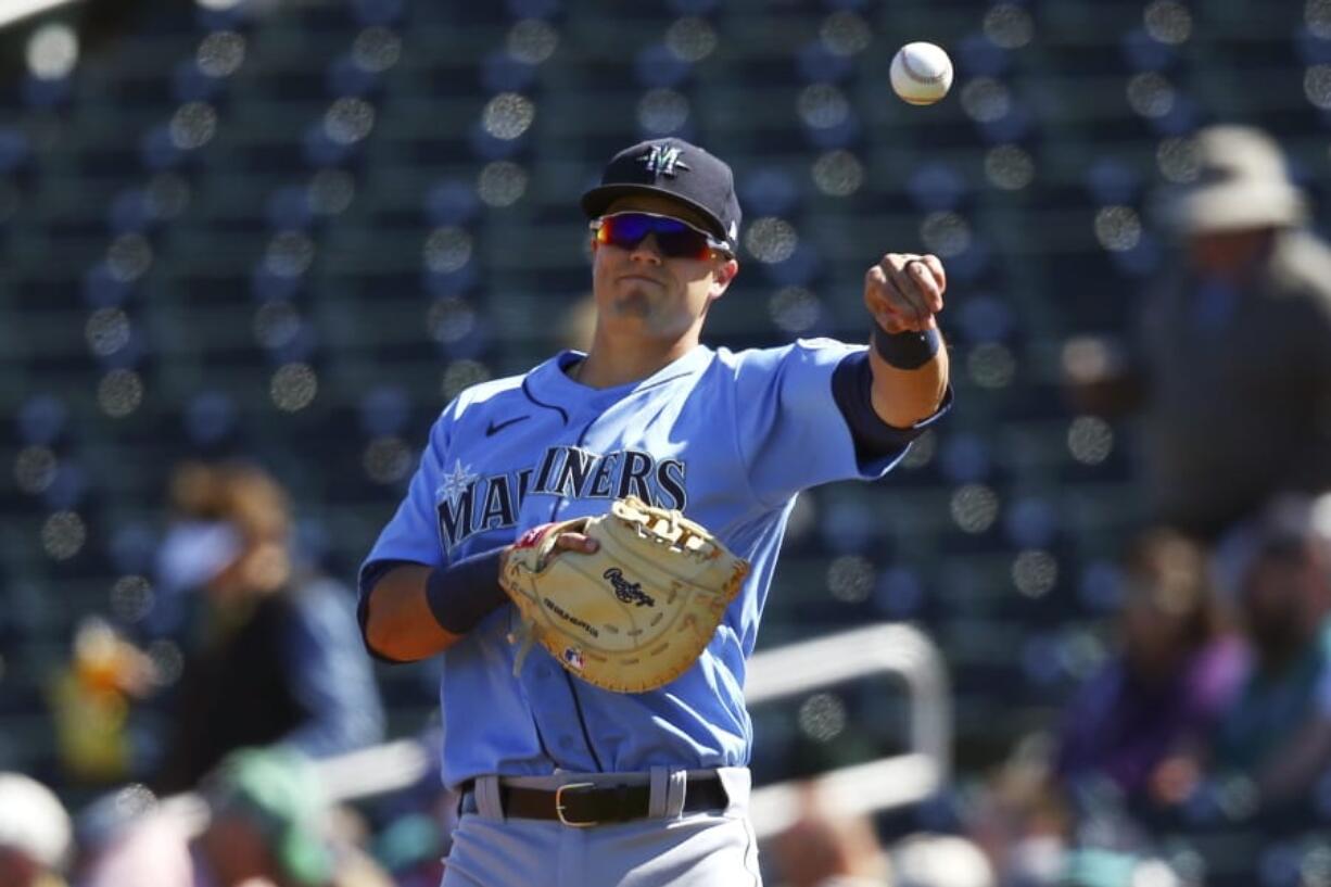 The Seattle Mariners are counting on highly touted prospect Evan White to be their first baseman this year and well into the future. (Ross D.