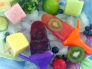 Traditional popsicle molds are fun but a giant ice-cube tray will work if you don&#039;t have any.