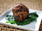 Lion&#039;s Head (Chinese Meatballs) (Hillary Levin/St.