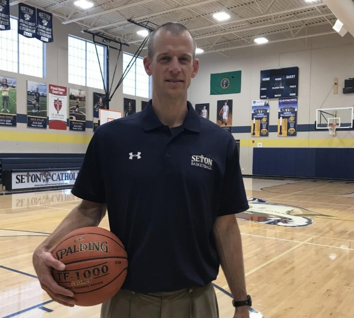 Aaron Jenniges, Seton Catholic boys basketball coach