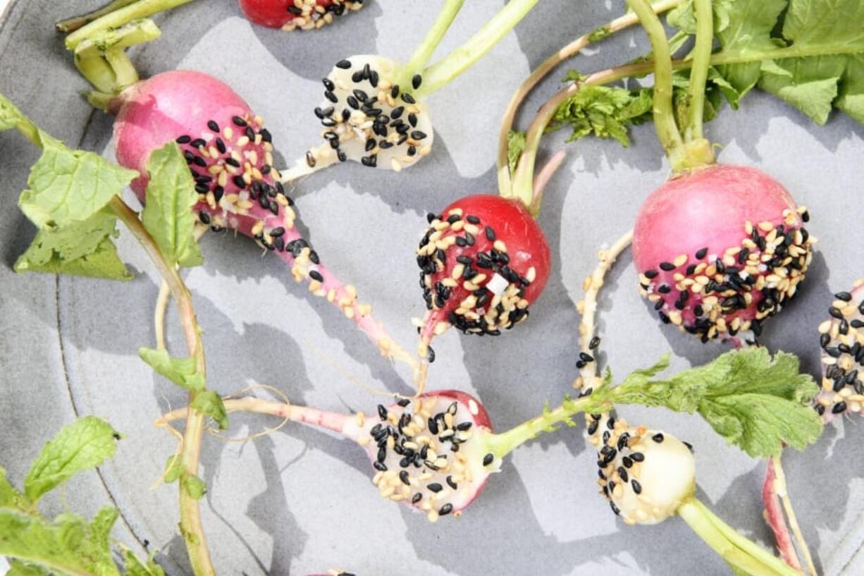 Radishes with sesame-salt.