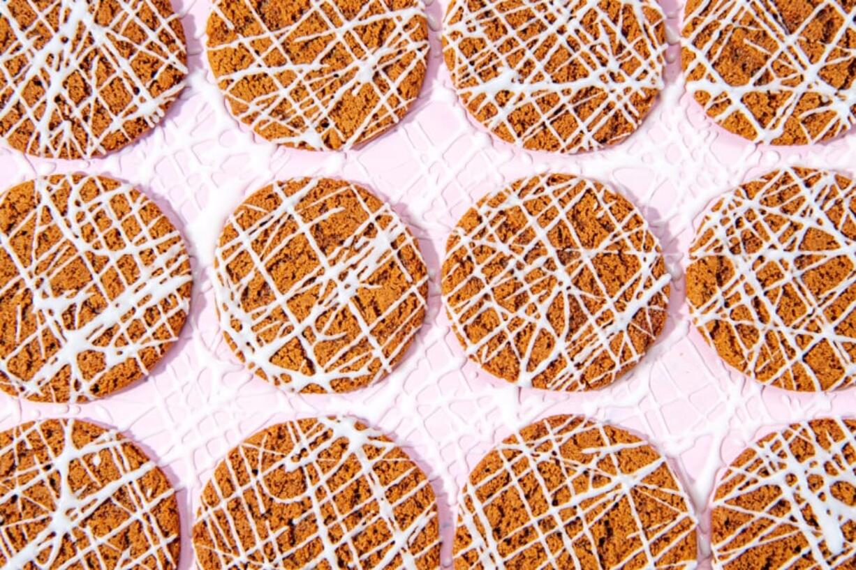 Brown Sugar Cookies with Maple Drizzle (Mariah Tauger/Los Angeles Times/TNS)