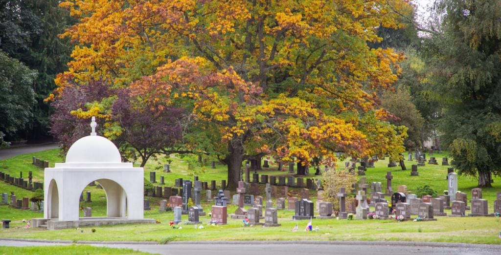 Evergreen Washelli Memorial Park in North Seattle spans both sides of Aurora Avenue North near N115th Street.