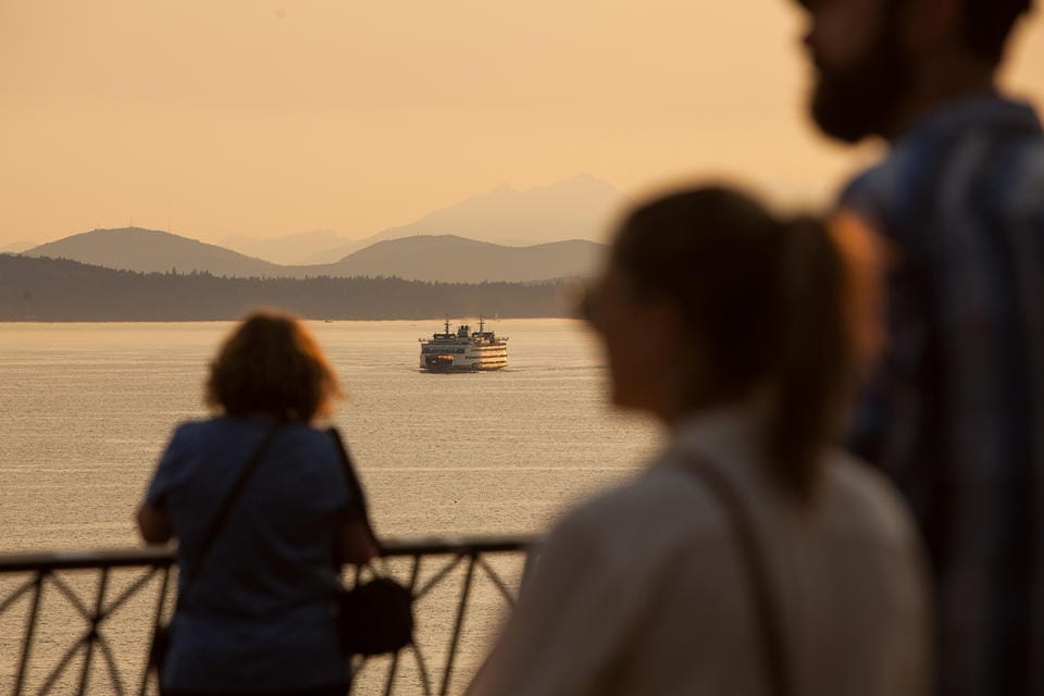 s part of a push for greater environmental standards, Gov. Jay Inslee's proposed budget would further electrify Washington’s ferry fleet. The Democratic governor is also proposing new restrictions on carbon emissions.