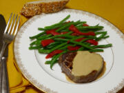 Beef tenderloin in cognac sauce with French green beans.