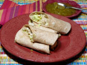 Baja Chicken Wrap (Linda Gassenheimer/TNS)