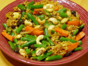 Cashew and vegetable pilaf.