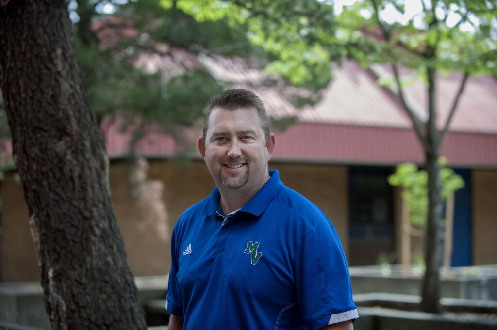 Matt Johnson has announced his resignation as principal of Mountain View High School.