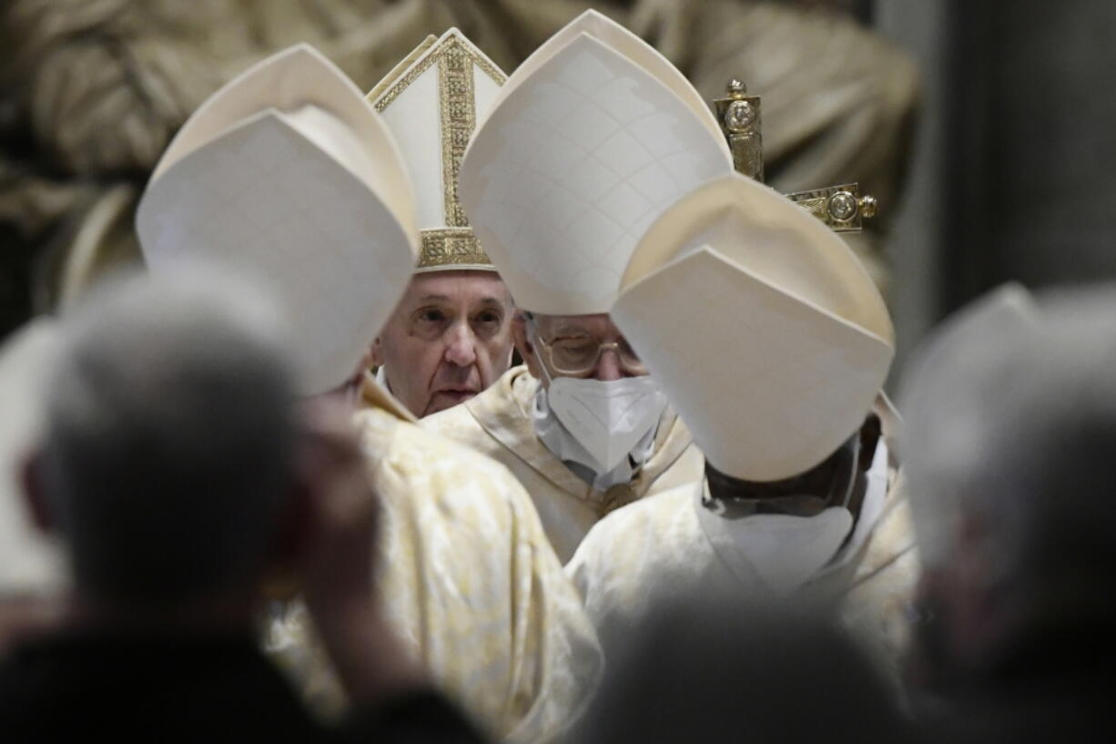 Pope Francis leaves after celebrating Easter Mass at St. Peter&#039;s Basilica at The Vatican Sunday, April 4, 2021, during the Covid-19 coronavirus pandemic.