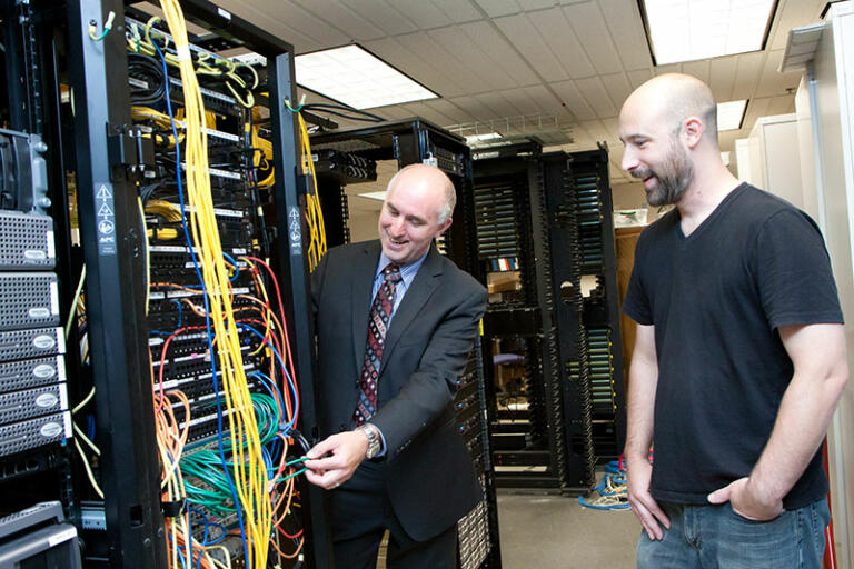 Clark College Network Technology professor Dwight Hughes shows a student server
hardware in the college’s lab. Powerful, enterprise-level servers power the virtual lab
student access in class and from home. Clark College/Jenny Shadley