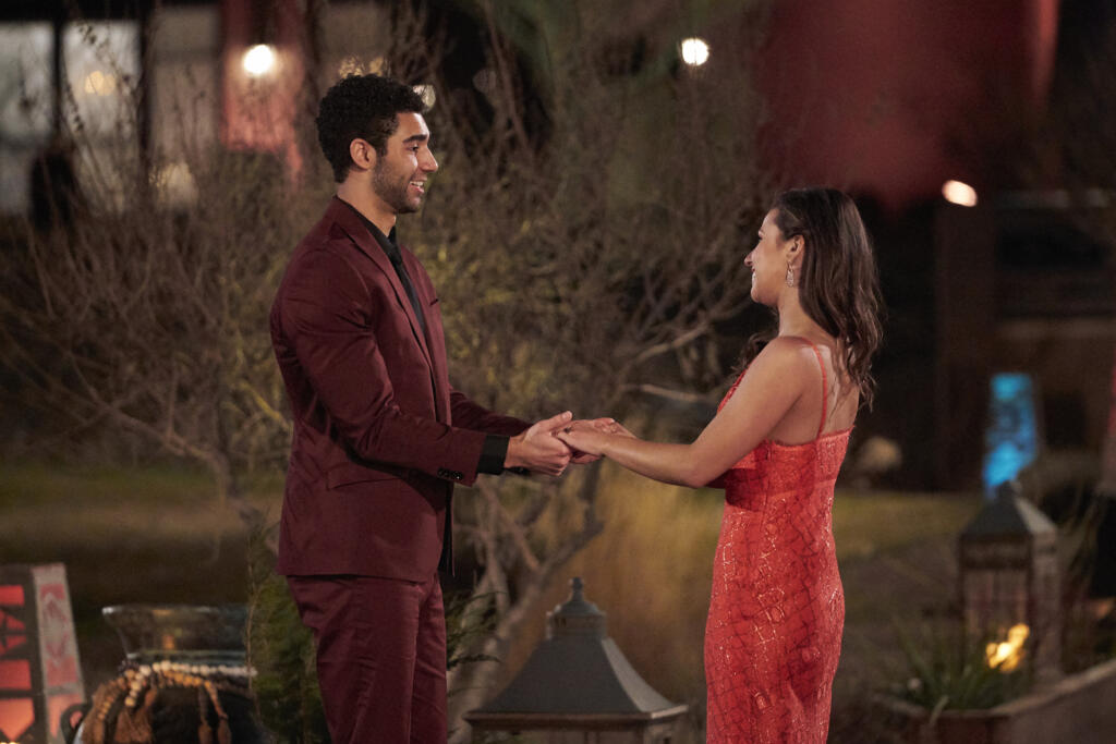 Marcus Lathan meets Katie Thurston on the 17th season of ABC's "The Bachelorette." (Craig Sjodin/ABC)