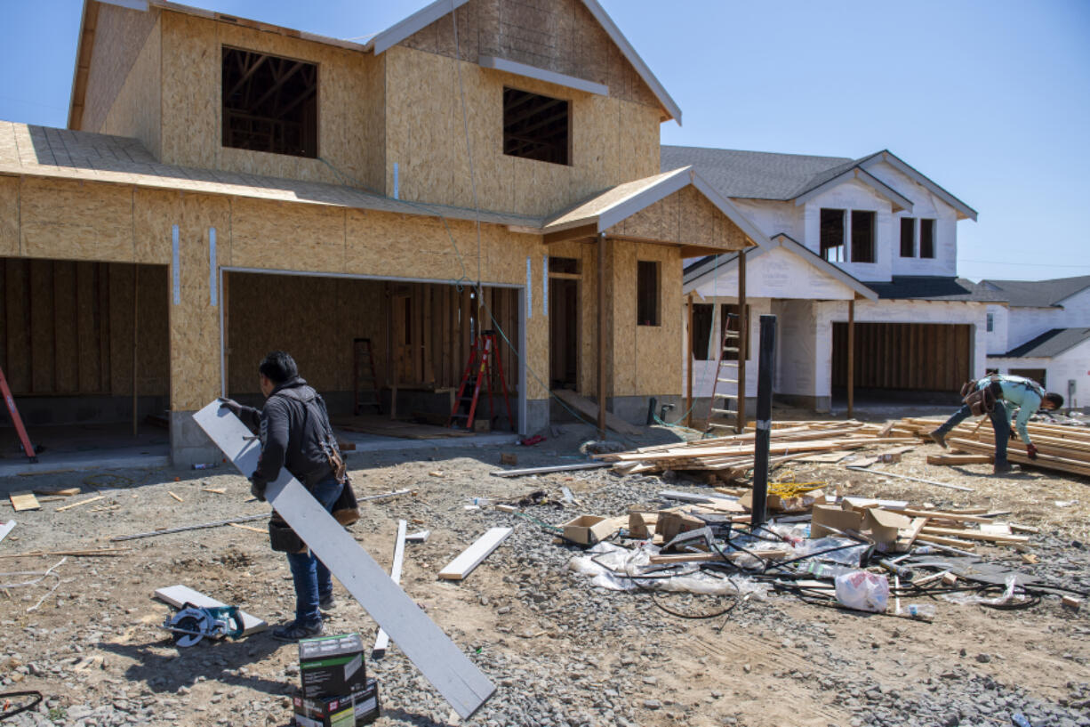 New homes are under construction at Kennedy Farm in Ridgefield .