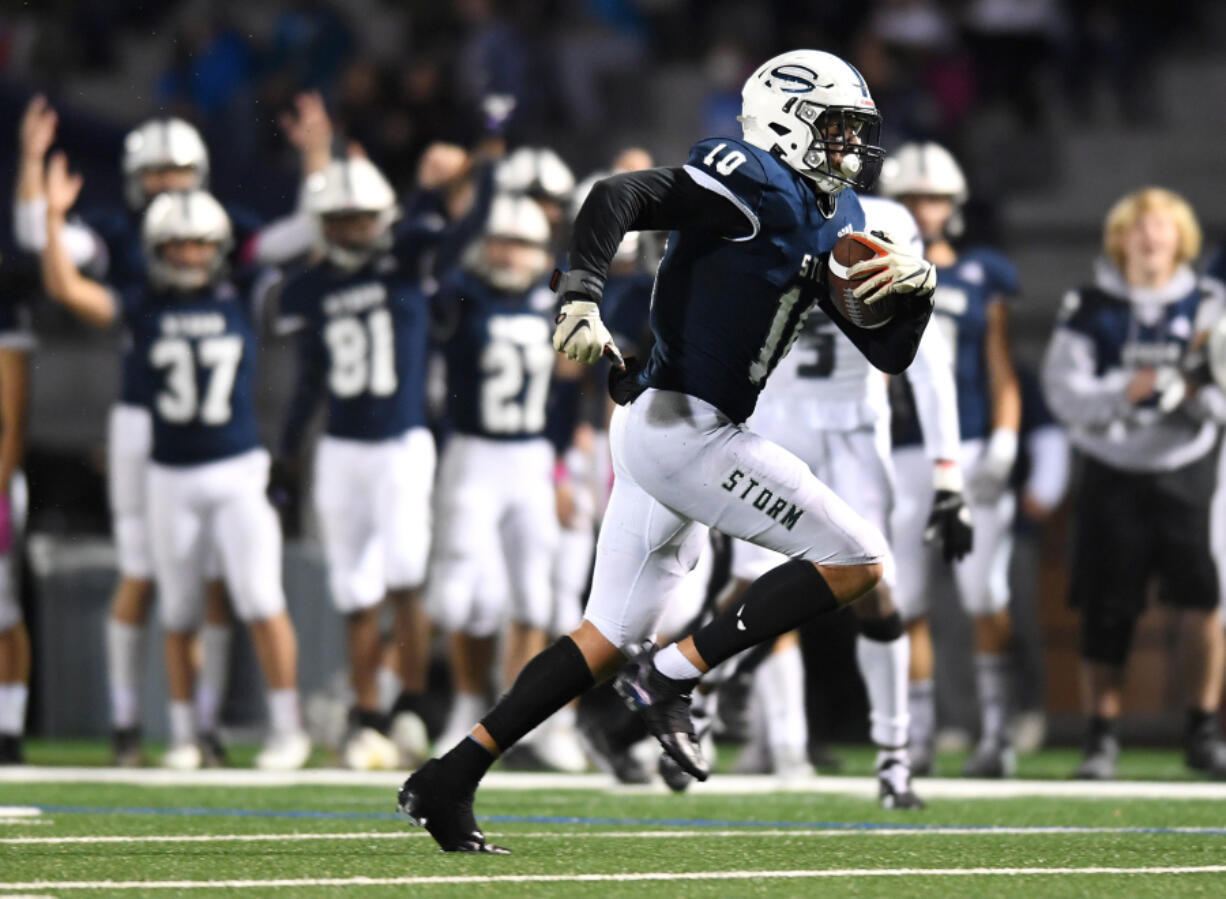 Skyview receiver Tanner Beaman runs to the end zone on a 38-yard scoring play against Union on Thursday as the Storm went on to win.