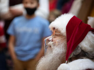 Visit with Santa at Vancouver Mall 2021 photo gallery