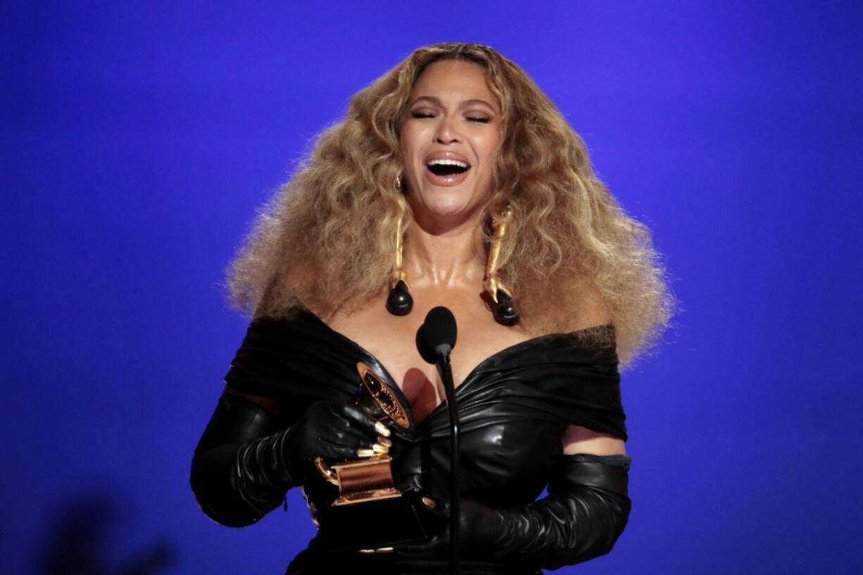 Beyonce accepts the award for Best R&B Performance at the 63rd Grammy Award outside Staples Center.