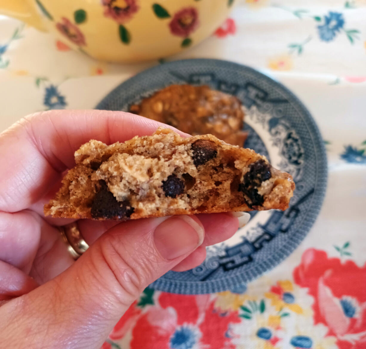 Don't throw out those mushy bananas! Freeze them and bake them into these Banana Oatmeal Cookies.