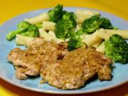 Walnut-crusted Chicken (Linda Gassenheimer/TNS)