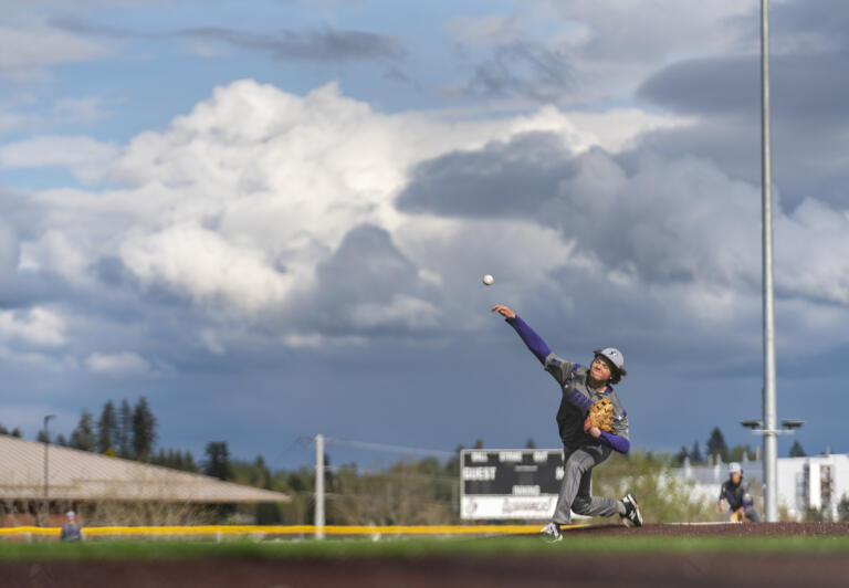 Heritage pitcher Ethan Scott throws the ball Wednesday, April 27, 2022, during the Timberwolves’ 7-1 loss to Mountain View at Union High School.