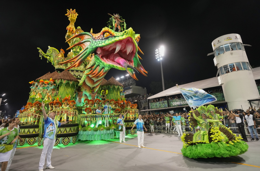Rio's Carnival parade returns after long pandemic hiatus – New York Daily  News