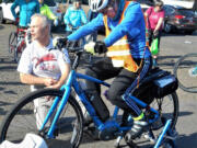 Vancouver Bicycle Club President Joe Cote and club member June Yamrick review bike safety during a Road Cycling 101 session in spring 2021.