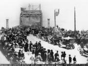 A large crowd attended the opening of the bridge in February 1917.Before it opened, those traveling between Portland and Vancouver had to take a ferry.