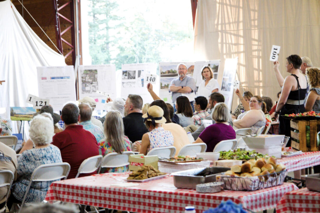 Fort Vancouver Regional Library Foundation announced the 2022 Novel Night fundraiser at the Get-To-Gather Farm raised more than $39,000 for the Washougal Community Library Building Fund.