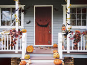 While it's far from time to start throwing up those Christmas lights, fall is here. That means that Halloween decor is going to start making its way onto front porches any day now.