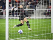 Portland Thorns FC forward Sophia Smith (9) scores a goal during the first half of the NWSL championship soccer match against the Kansas City current, Saturday, Oct. 29, 2022, in Washington.