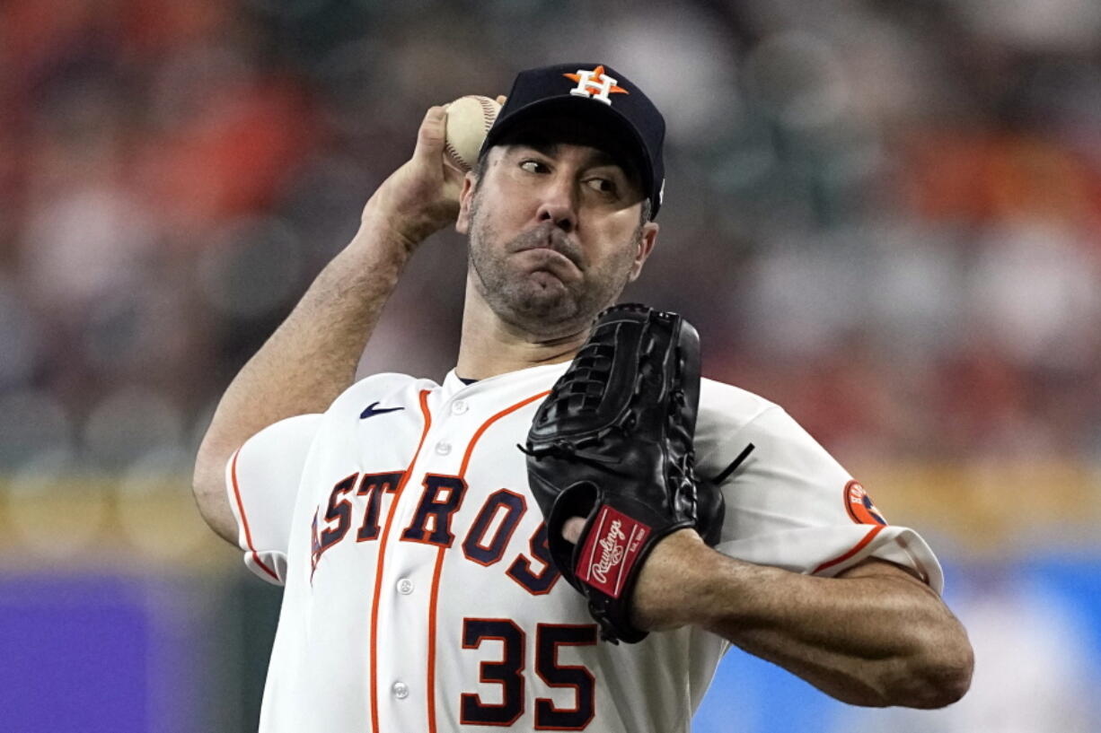 Houston Astros starting pitcher Justin Verlander won the American League Cy Young Award on Wednesday night, Nov. 16, 2022. (AP Photo/David J.