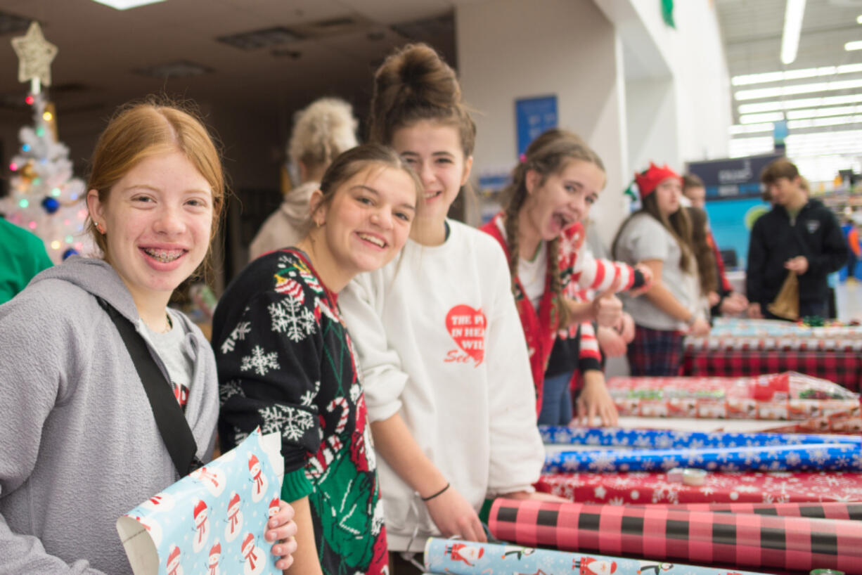 On Dec. 10, the Vancouver Police Officers Guild and Nautilus, Inc. hosted a holiday shopping event for kids in need.