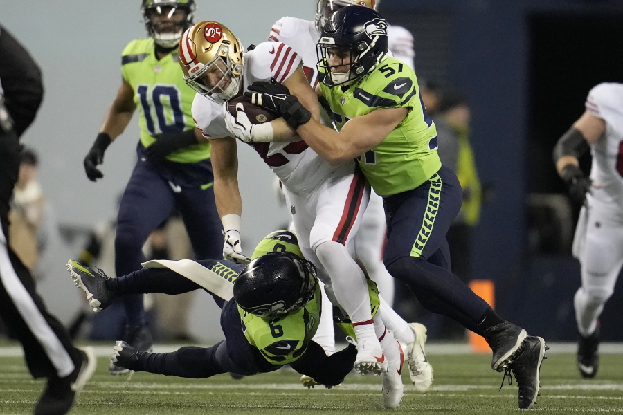 Seattle Seahawks Final Report Card: How Did Boye Mafe, EDGE Defenders  Perform? - Sports Illustrated Seattle Seahawks News, Analysis and More