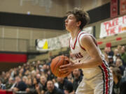 Camas sophomore Beckett Currie (1) plays in a basketball game Tuesday, Jan. 3, 2023, against Union at Camas High School.