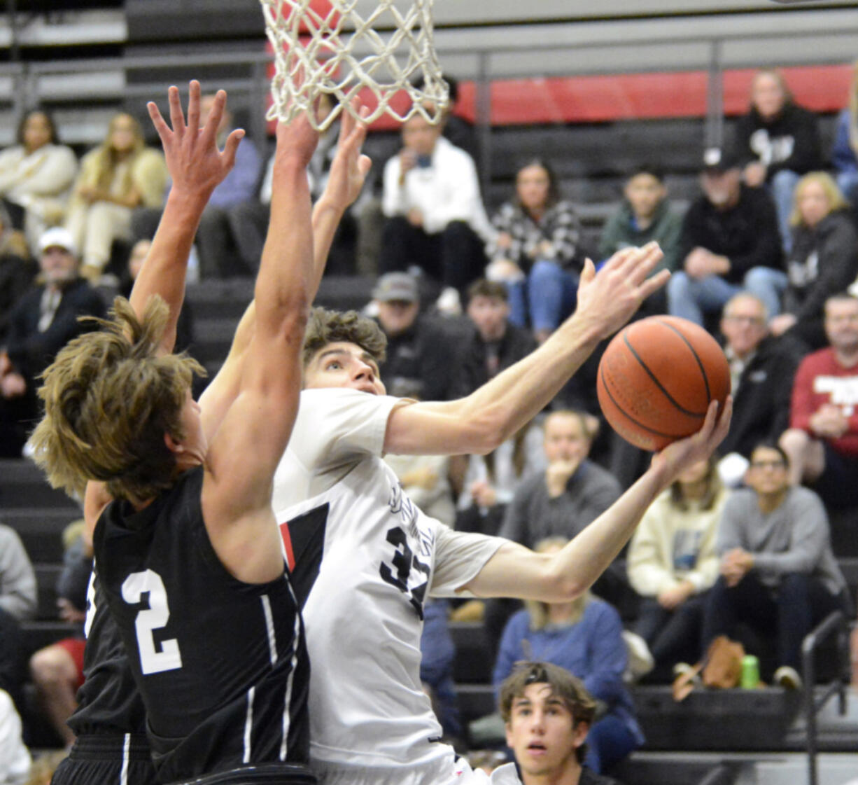 Union's Evan Manville (32) has worked through injuries to help the Titans make a run in the postseason.