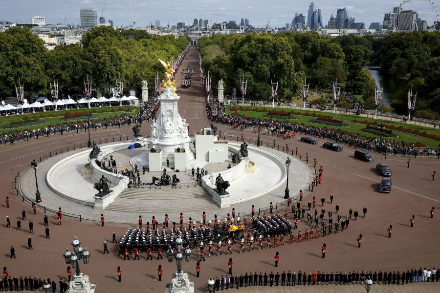 Queen Elizabeth II’s funeral cost UK government $200 million - The ...