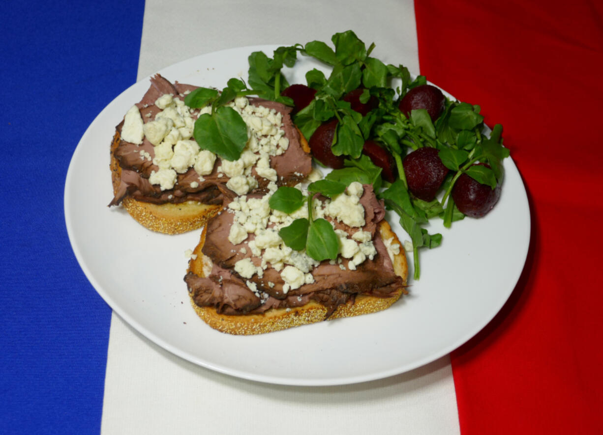 Roast Beef and Blue Cheese Tartine.