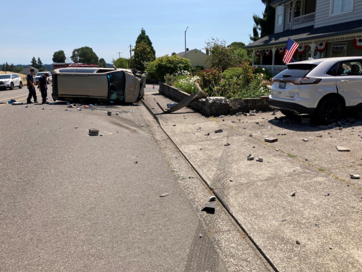 A man was arrested Monday after reportedly crashing a minivan in the intersection of Northeast 29th Avenue and Northeast 145th Street and then fleeing the scene.