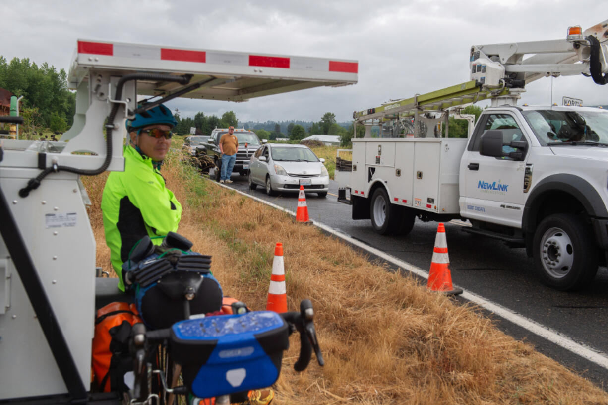 Zhong Deng of Seattle expected that surprises would pop up during his 75-day bike ride from Astoria to Yorktown, Va., but he didn't expect many before reaching the starting line.