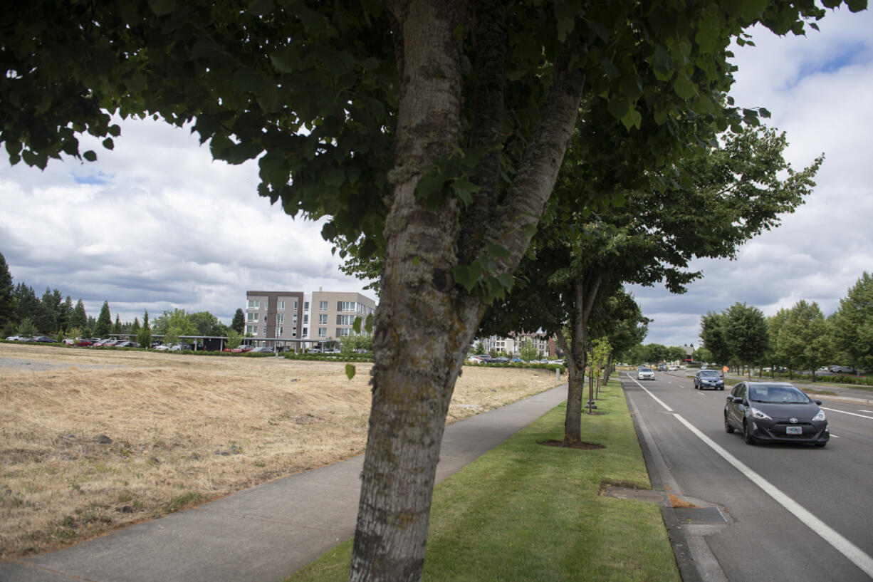 Drivers pass vacant land along Southeast Mill Plain Boulevard in the Columbia Tech Center area that is slated for a 40,400-square-foot 1-story office building.