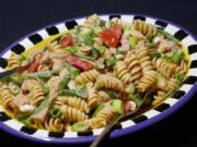 Barbecued Pork Pasta Salad (Linda Gassenheimer/TNS)