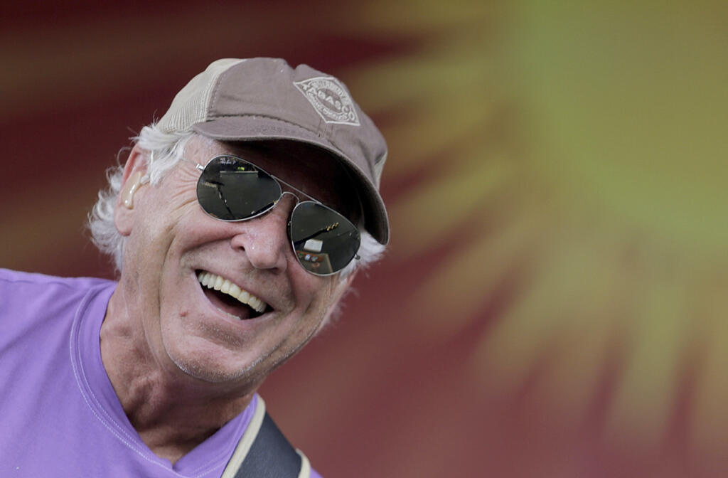 Buy Margaritaville Mixed Drink Maker, Get Free Aviator Sunglasses » Jimmy  Buffett World