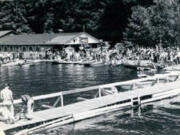 A private resort at Battle Ground Lake drew crowds in July 1944.