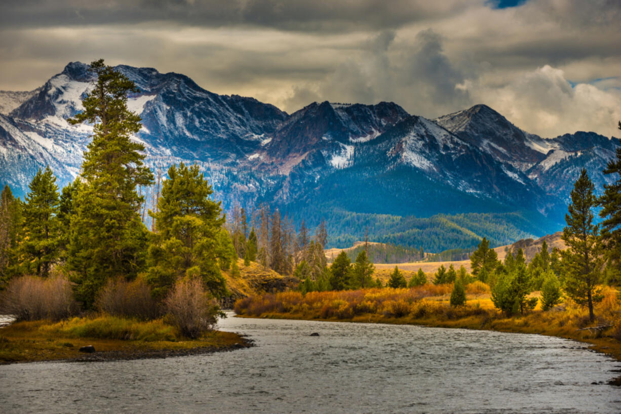 Salmon River, Lower Stanley, Idaho, Sawtooth Range.