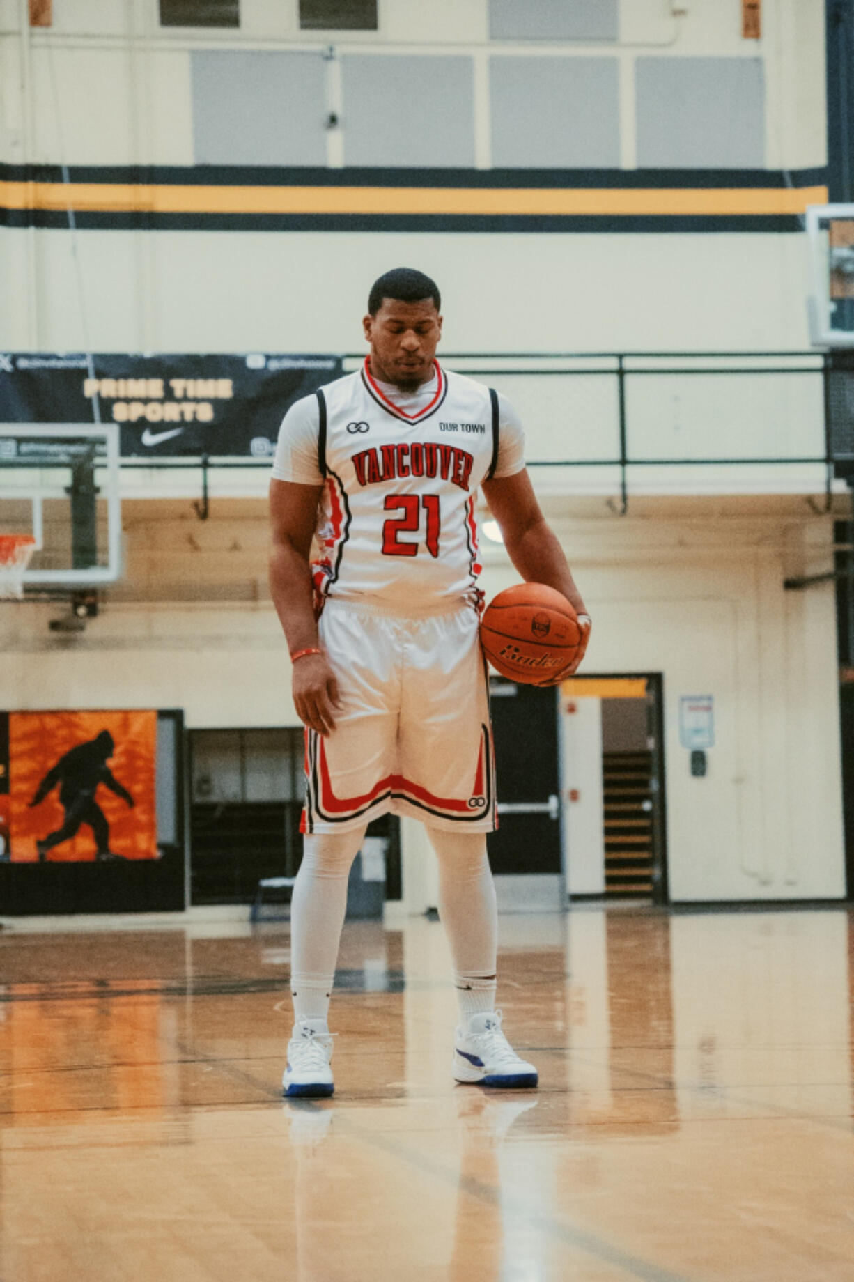 Vancouver Volcanoes starting forward Tyshon Pickett plays against the Salem Capitals on March 8, 2024 at Hudson's Bay High School.