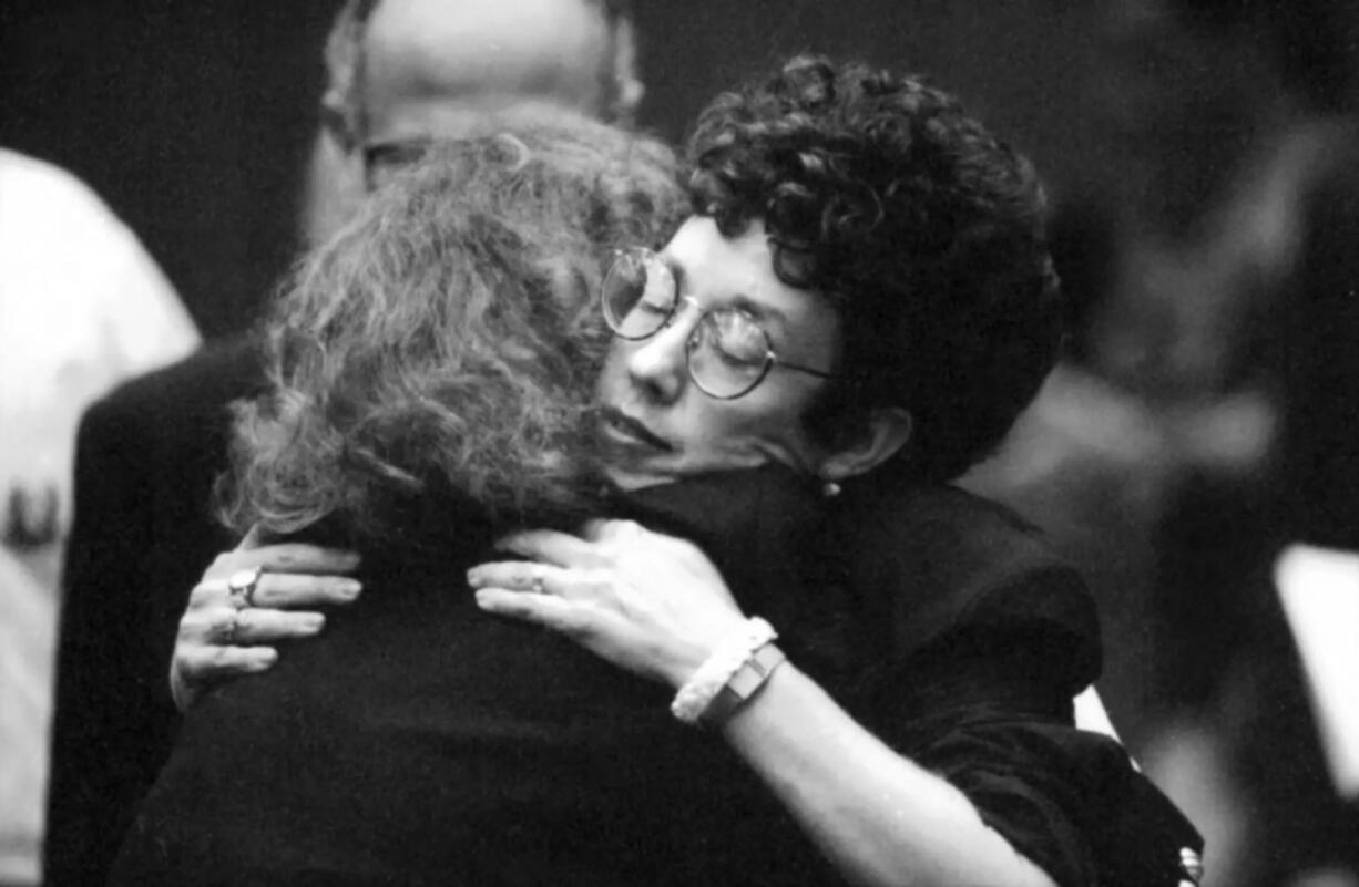 Rebecca Schaeffer&Ccedil;&fnof;&Ugrave;s mother, Danna, right, hugs Deputy Dist. Atty. Marcia Clark after the verdict for Robert John Bardo was announced.
