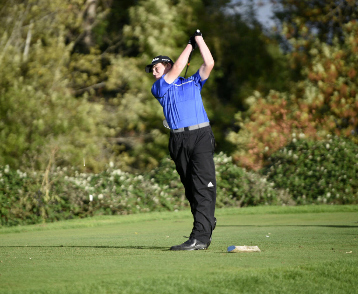 Grady Millar of Mountain View tees off on the No. 18 hole at Heron Lakes Golf Club Great Blue course at the Class 3A boys golf district tournament on Wednesday, Oct. 11, 2023.