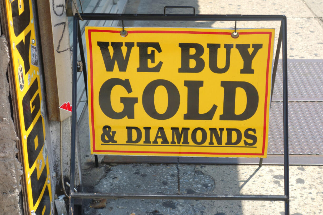 The internet&rsquo;s universal price discovery has made business difficult for jewelry traders.