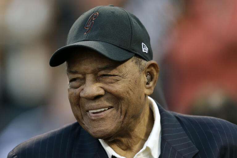 FILE - Baseball great Willie Mays smiles prior to a game between the New York Mets and the San Francisco Giants in San Francisco, Aug. 19, 2016. Mays, the electrifying “Say Hey Kid” whose singular combination of talent, drive and exuberance made him one of baseball’s greatest and most beloved players, has died. He was 93. Mays' family and the San Francisco Giants jointly announced Tuesday night, June 18, 2024, he had “passed away peacefully” Tuesday afternoon surrounded by loved ones.