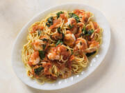 Spaghetti with Shrimp, Tomatoes and White wine.