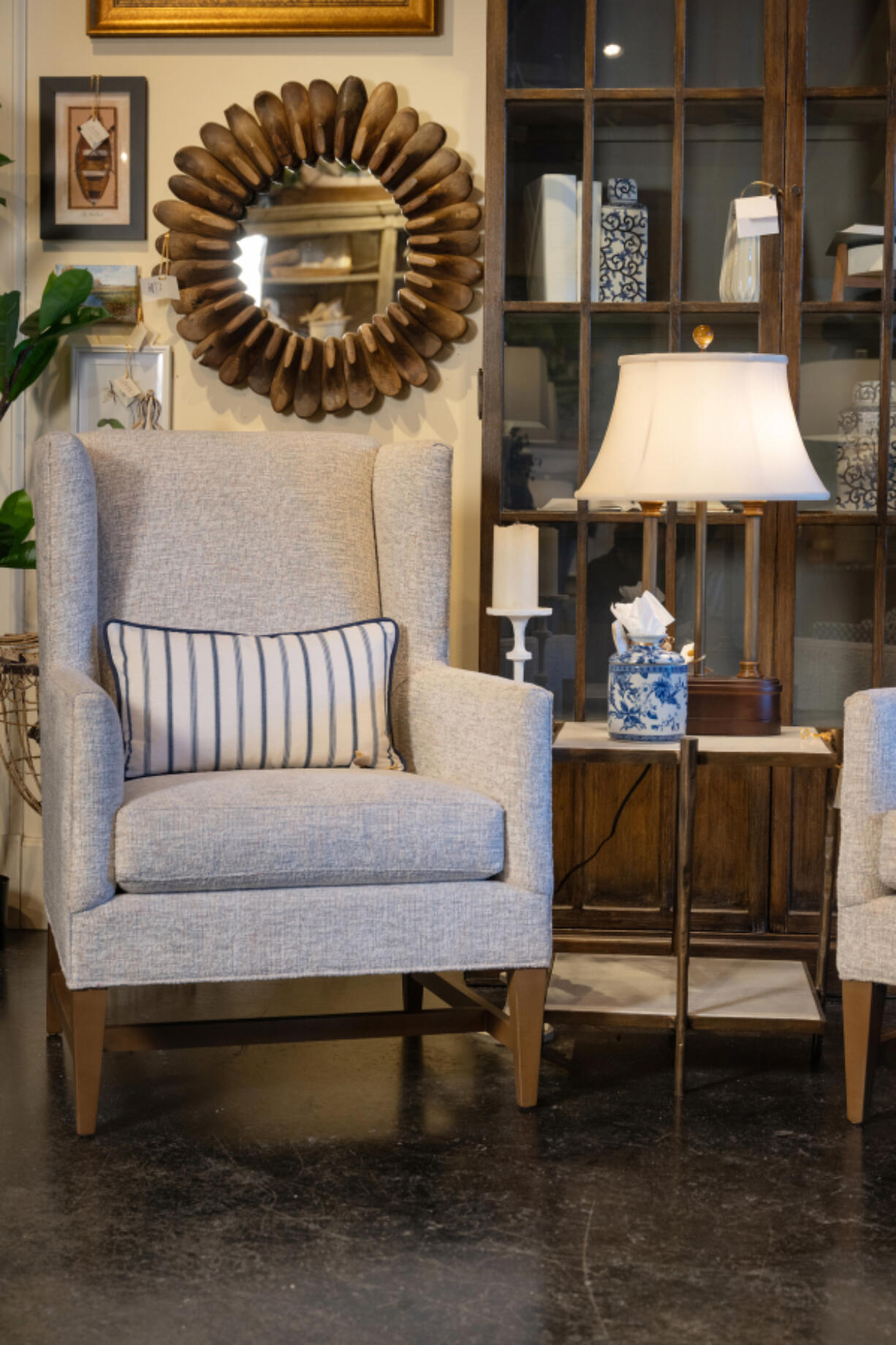 More formal settings often feature legs that match in both color and shape, like the iconic Queen Anne cabriole leg or classic colonial turned legs, on both upholstered and wood furniture pieces.